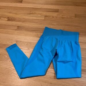 NVGTN Caribbean Blue Seamless Legging Size Large